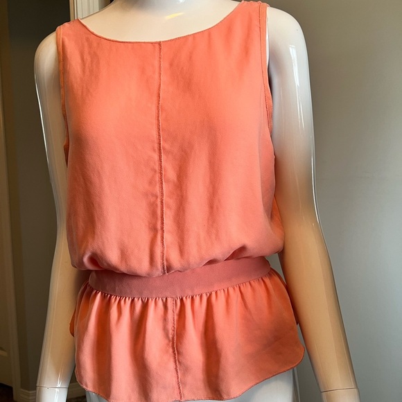 Aritzia tank Coral peplum - Picture 2 of 5